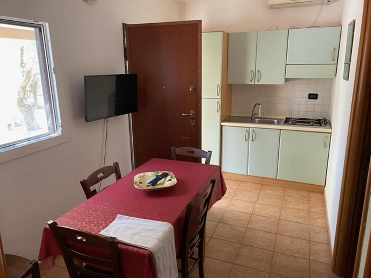 Villa Annamaria Вьесте Экстерьер фото